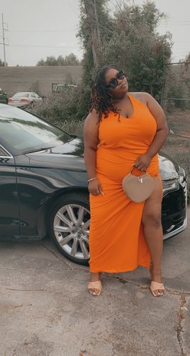 Customer photo review of Rebdolls “Sky-High” Ruched Maxi Dress