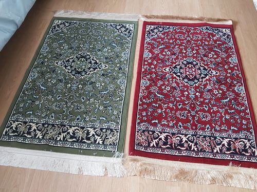 Customer photo review of Al Rawdah Premium Prayer Rug 8MM