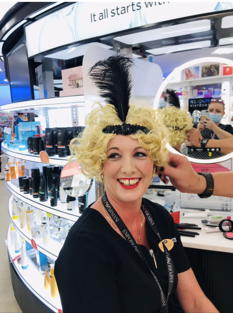 Customer photo review of 20s Flirty Flapper Wig