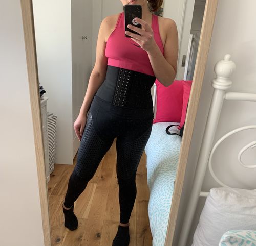 Customer photo review of Latex Waist Trainer