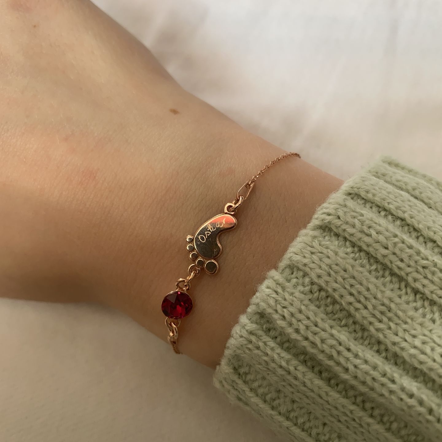 Customer photo review of Armband "Babyfuß"