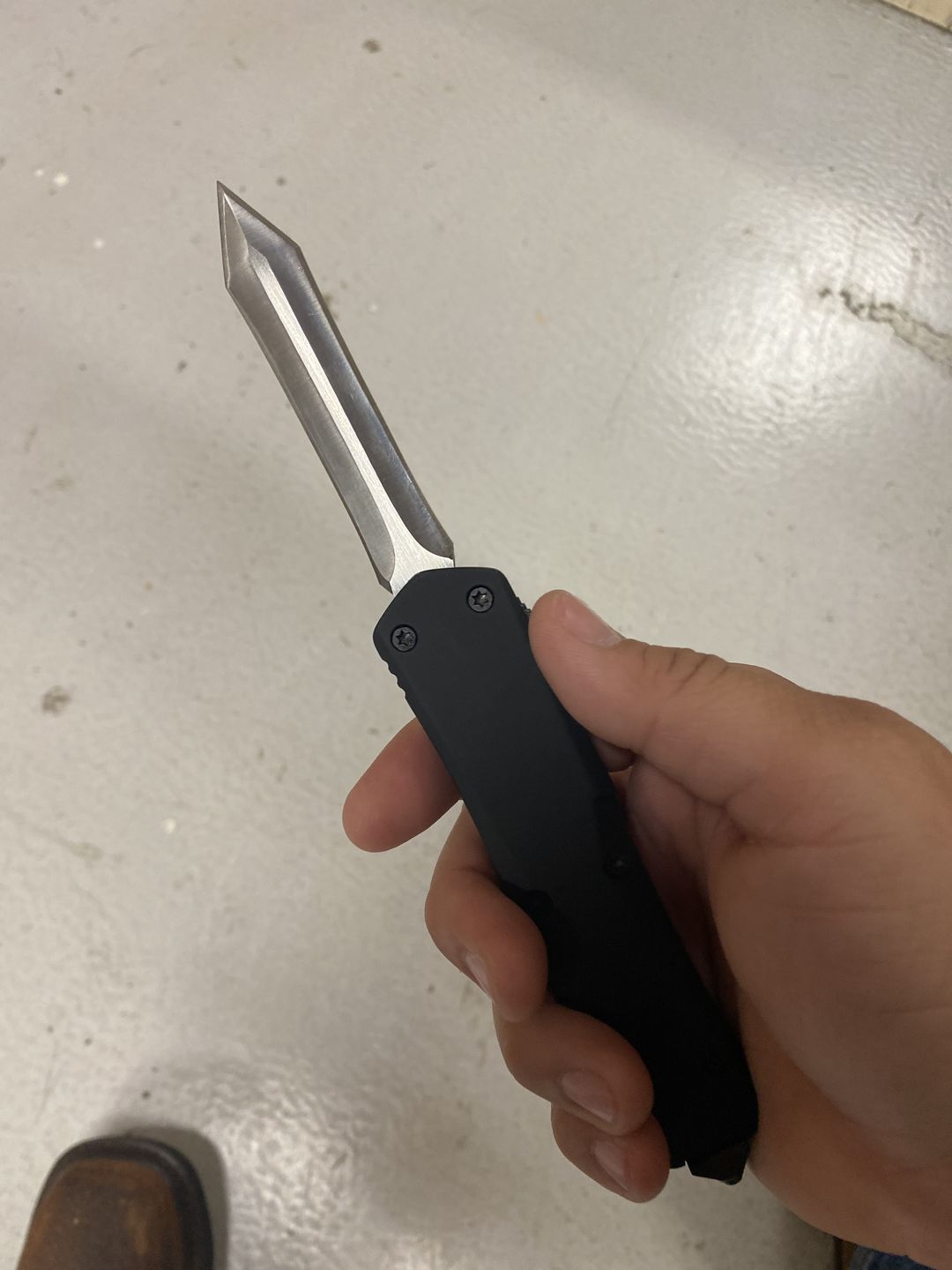 Customer photo review of Black Ghost D/A OTF - Spartan Blade