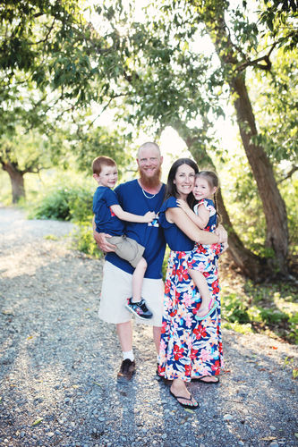 Customer photo review of Flower Stitching Print Family Matching Tops(Sling Dresses for Mom and Girl-Raglan Sleeves T-shirts for Dad and Boy)TM008