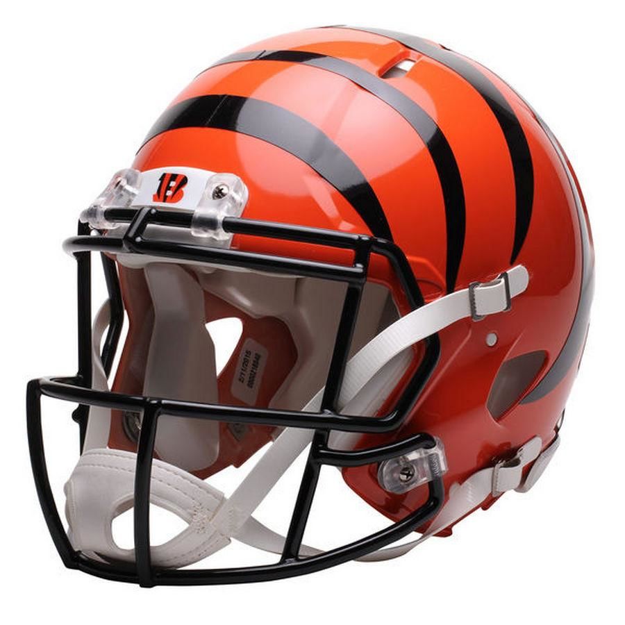 Customer photo review of Cincinnati Bengals Riddell Revolution Speed Authentic Football Helmet