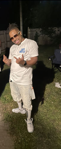 Customer photo review of VLONE FRIENDS Colorful T-Shirt