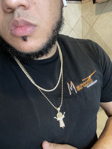 Customer photo review of *NEW* 14K Gold Moon Ice Chain(3.7 MM- 22” inches)JTJ™-