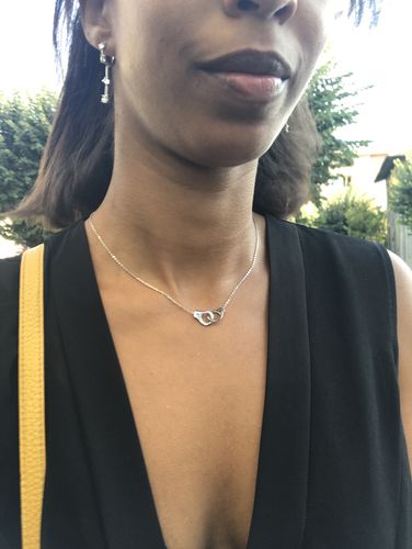 Customer photo review of Collier Agatha - Menottes Argent 925