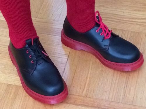 Customer photo review of J.B. Field's Icelandic "30 Below Over-the-Calf" Merino Wool Thermal Sock