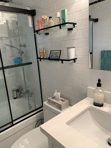 Customer photo review of Aqua Plato, Kubebath, Matte Black Glass Shelf