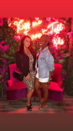 Customer photo review of CN00 - Women's Fashion Bag