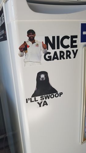 Customer photo review of 1 x MYSTERY STICKER