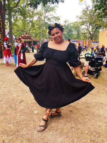 Customer photo review of Vacation Dress in Black - Vixen by Micheline Pitt