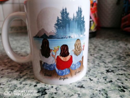 Customer photo review of Beste Schwestern mit Getränk - Personalisierte Tasse (2-3 Geschwister)