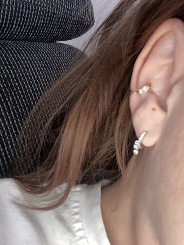 Customer photo review of Mila Ohrringe