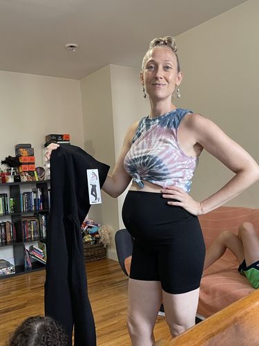 Customer photo review of Snapback™ Postpartum Leggings - Black (2 Pack)