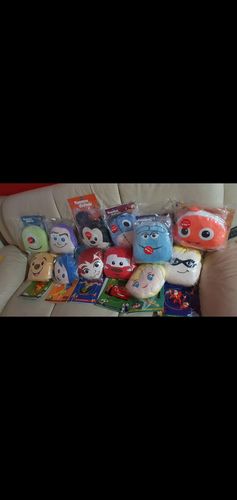 Customer photo review of Colección Completa de Cuentos: 12 libros + 12 almohadas