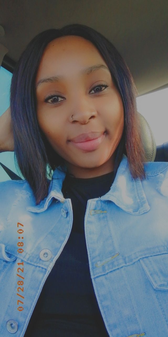 Customer photo review of Brazilian Beginner Wig Kim K