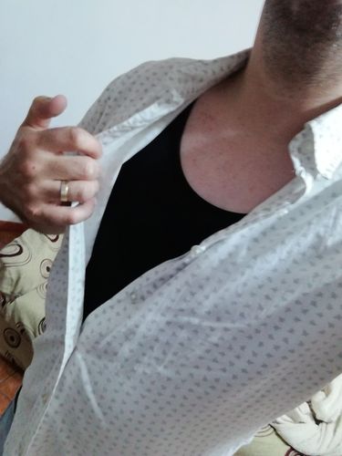 Customer photo review of Discount Combination-COLA SLIMMING BODY SHAPER UNDER SHIRT-NEW