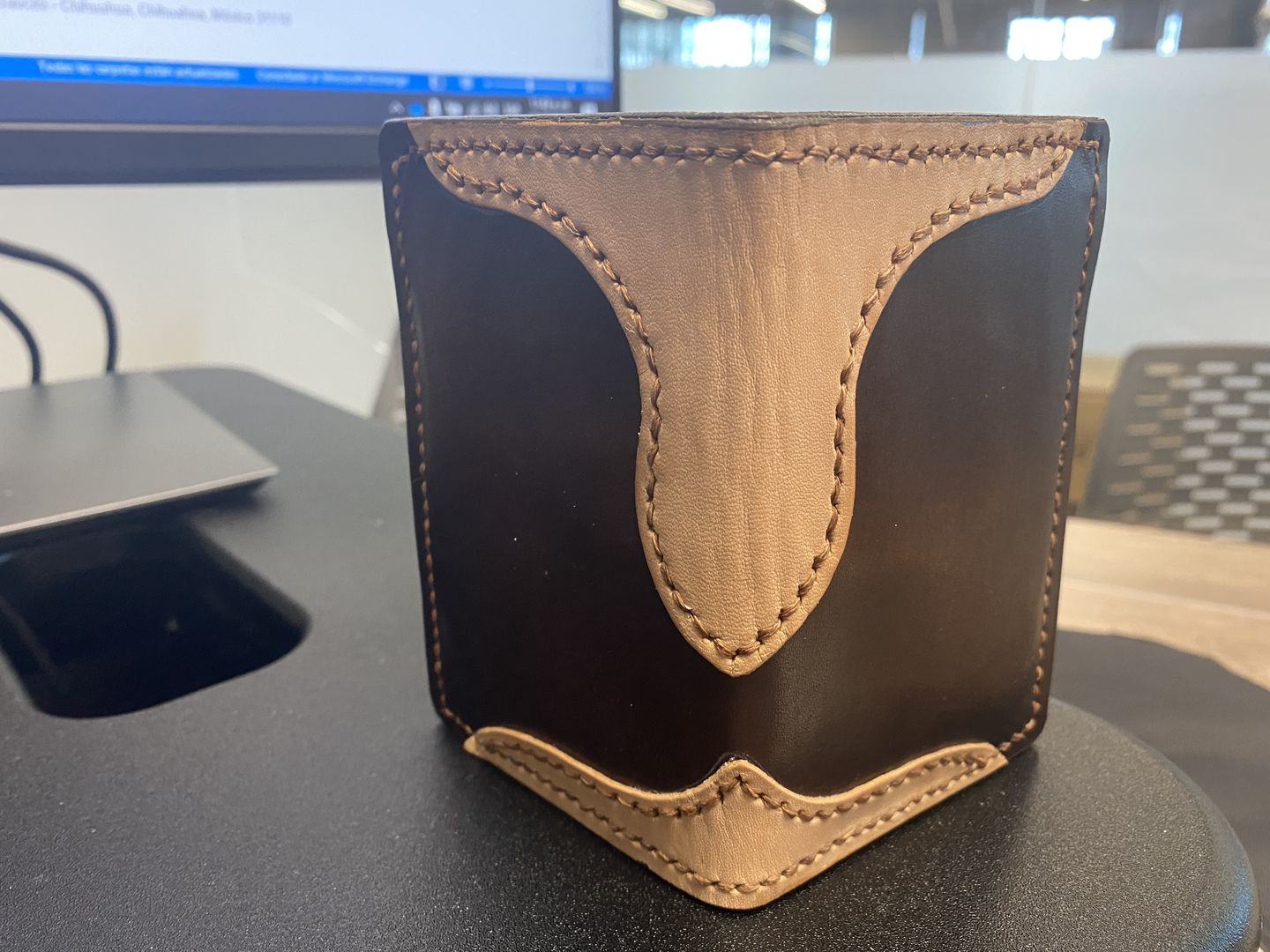 Customer photo review of No.52 | Leather Vertical Wallet (Digital Pattern)