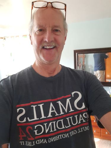 Customer photo review of Smails Spaulding 2024 Premium Triblend Tee