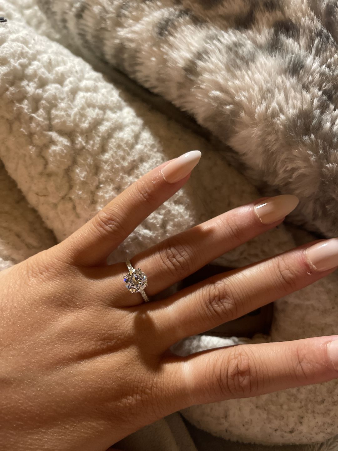 Customer photo review of S925 2.0 Ct Round Cut Engagement Ring Hidden Halo Everyday Wearable Ring In Sterling Silver
