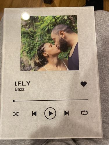 Customer photo review of Custom Song Plaque - The Best Anniversary Gift for Couples