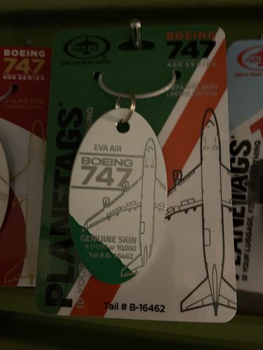 Customer photo review of BOEING 747 - EVA AIR CARGO - PLANETAGS - TAIL #B-16462
