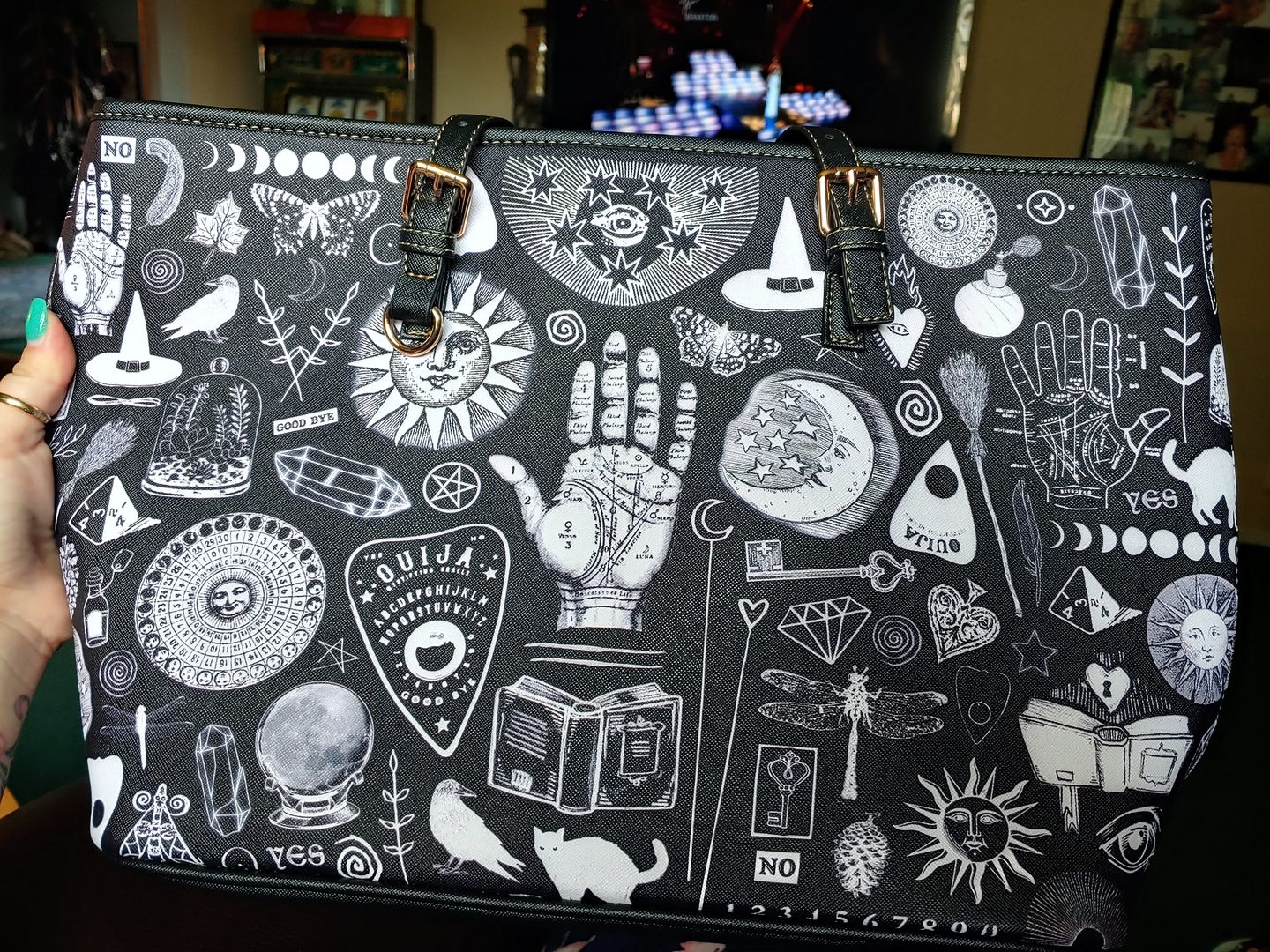 Customer photo review of Witch Please - Big Purse