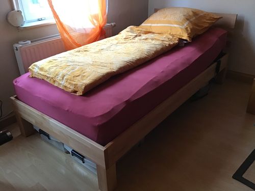 Customer photo review of Massivholzbett Julia Buche