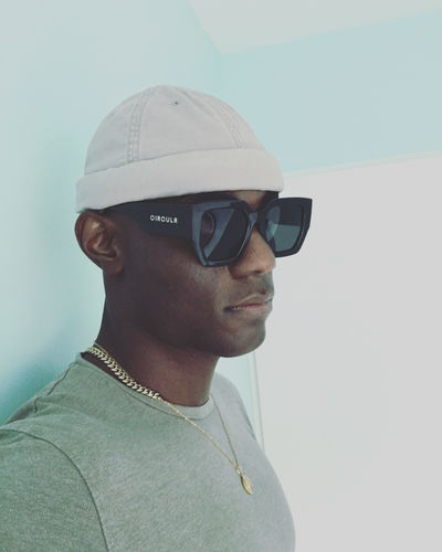 Customer photo review of Blanco XL - Black