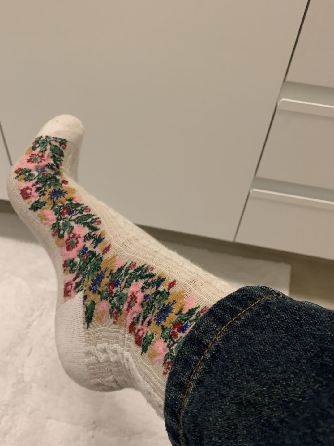 Customer photo review of Retro Floral Jacquard Socks