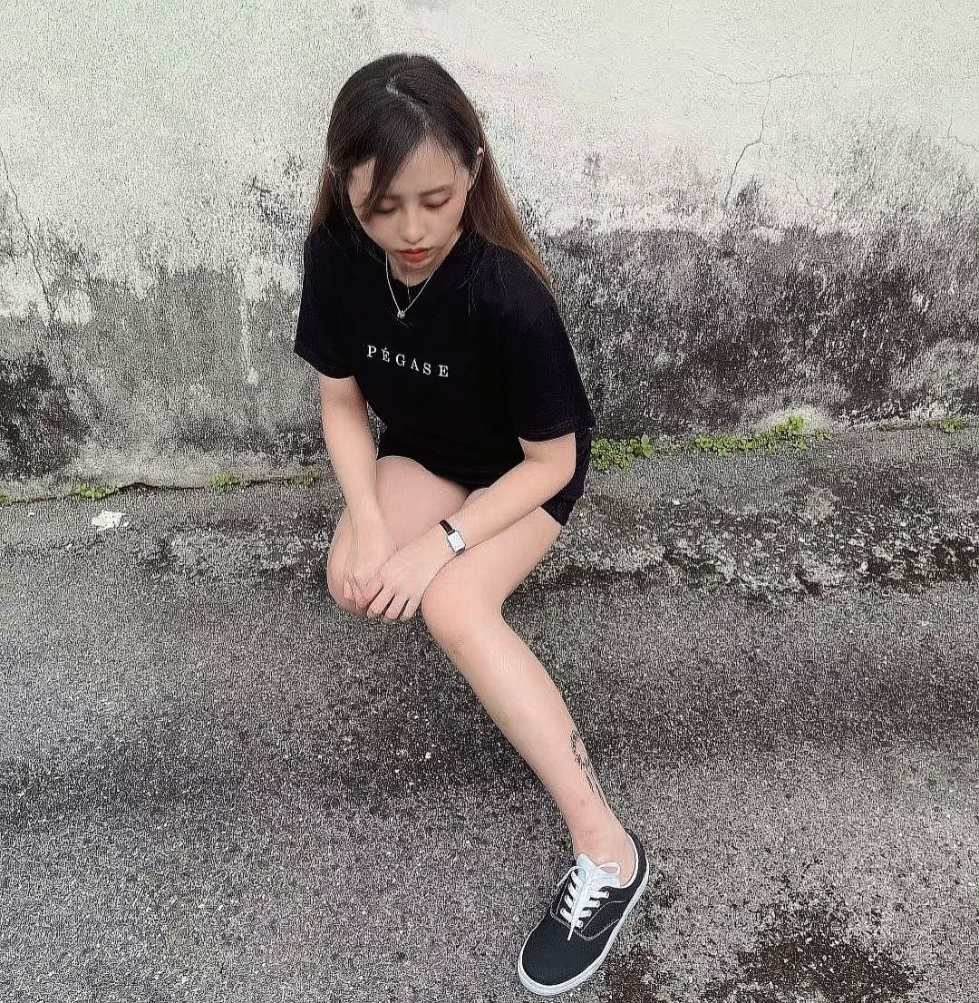 Customer photo review of Jeeruff Black