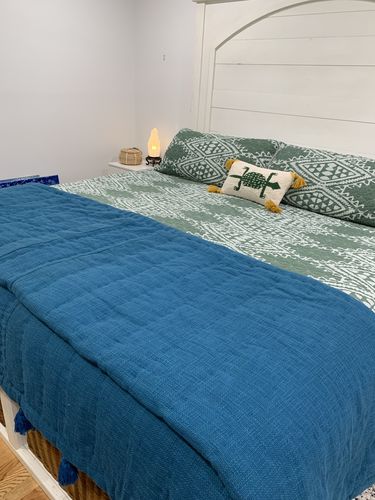 Customer photo review of Sol Quilt in Deep Ocean by Like a Lion™