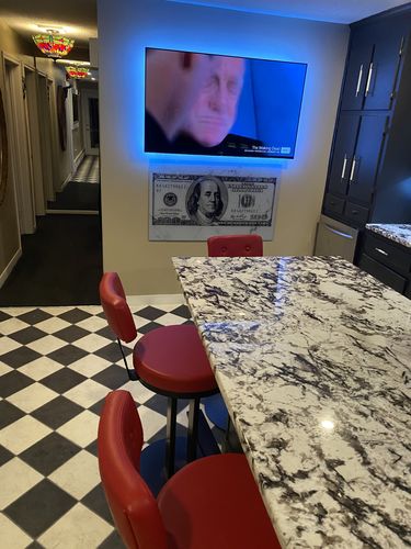 Customer photo review of White Marble Benny