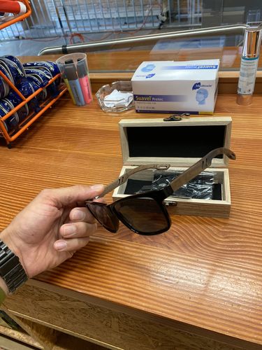Customer photo review of BAMBOO™ - 2021 Sonnenbrille Handgefertigt aus Edlem Naturholz Trends Brillen Kaufen Damen Herren Accesoires