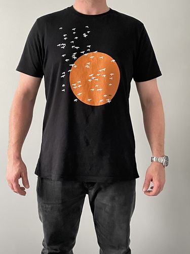 Customer photo review of Head North T-Shirt