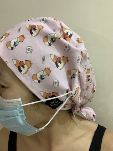 Customer photo review of Jang&Fox — Little Fox Scrub Cap