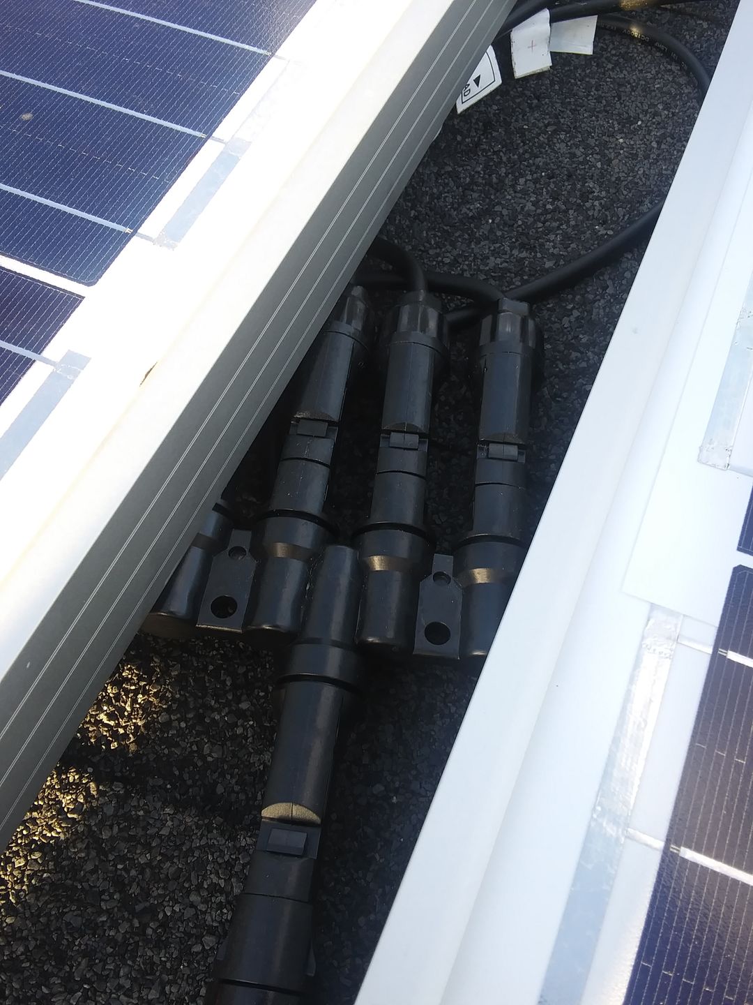 Customer photo review of Y Branch Parallel Connectors 2 to 1