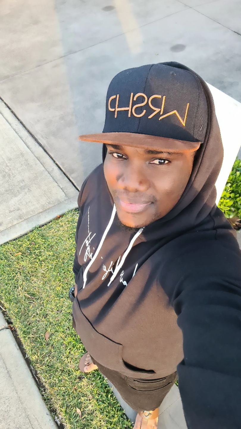 Customer photo review of WRSHP - Mocha Suede Snapback