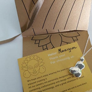 Customer photo review of Little venus sterling silver necklace pendant