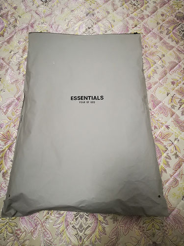 Customer photo review of FOG ESSENTIALS 08 Hoodies High quality