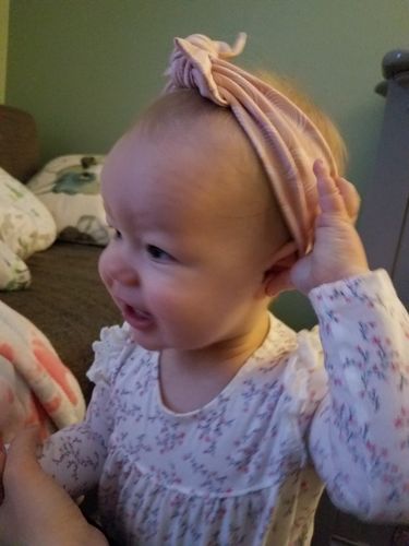 Customer photo review of Mini Tieband™ - Peach Rainbows