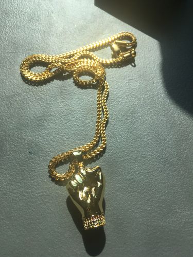 Customer photo review of BLK Power Fist Chain