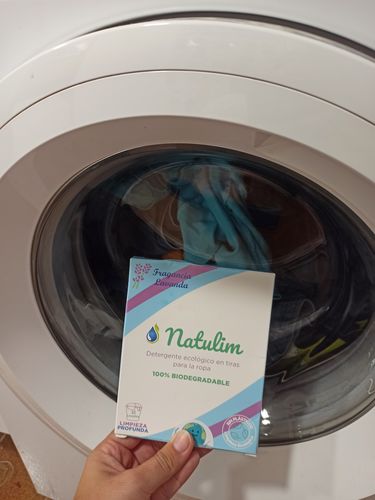 Customer photo review of Eco-Tiras de Detergente 40 lavados Natulim