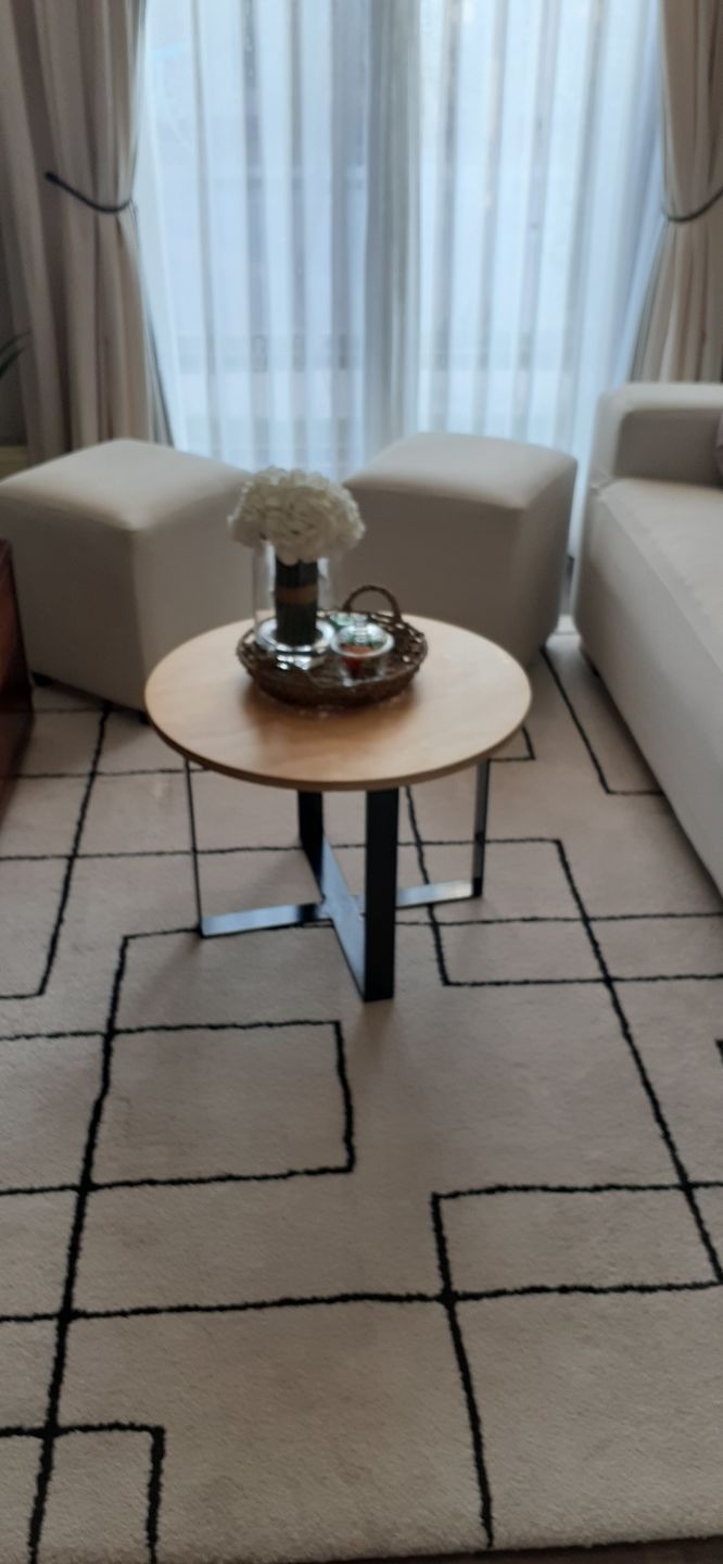 Customer photo review of Mesa de centro Redonda MIMA negro