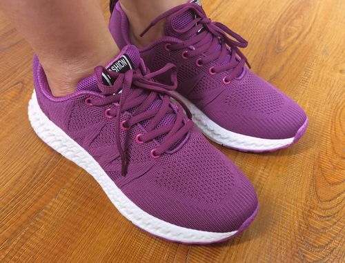 Customer photo review of Women's ultralight walking and running shoes