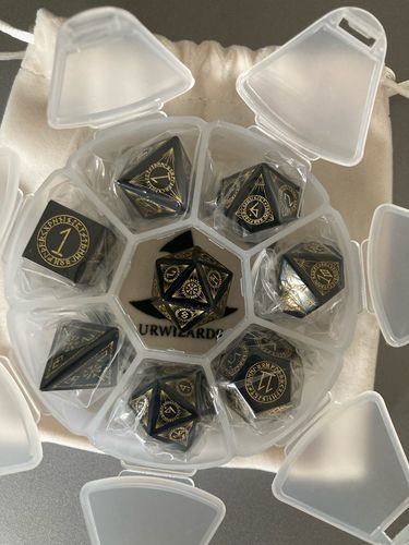 Customer photo review of URWizards Dnd Engraved Obsidian Dice Set Nordic Style