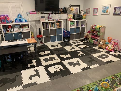 Customer photo review of SoftTiles Safari Animals Kids Foam Play Mat (6.5 x 6.5 feet) Black, Gray, White - Backordered 4/1/21
