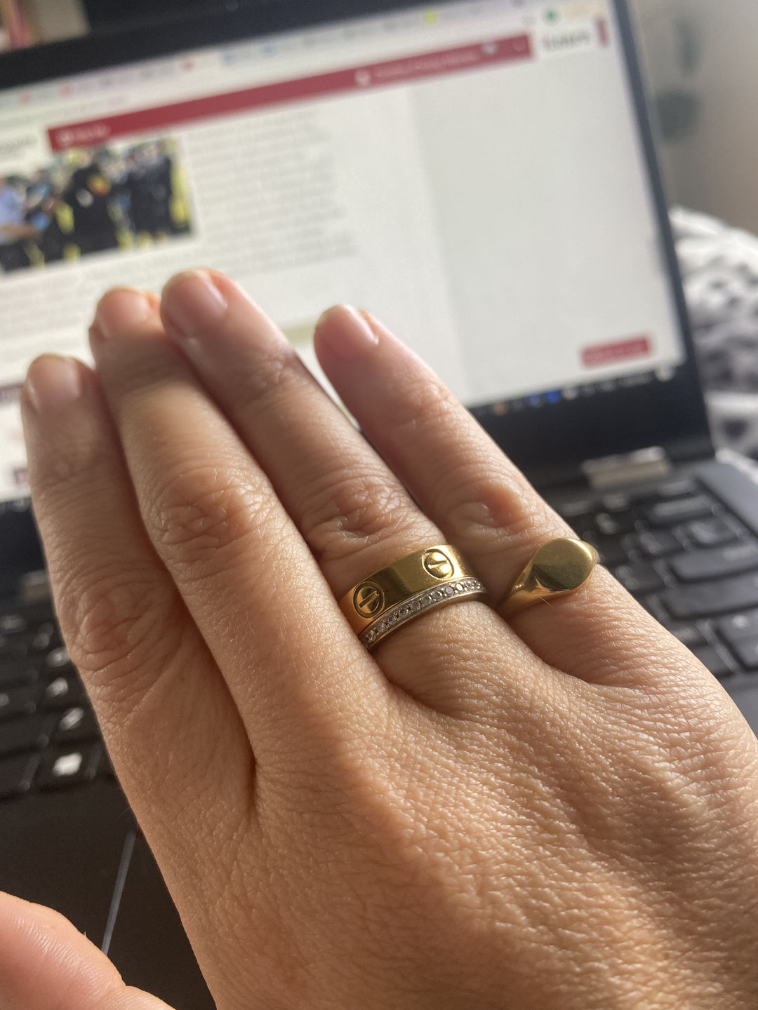 Customer photo review of Pinky Signet Ring