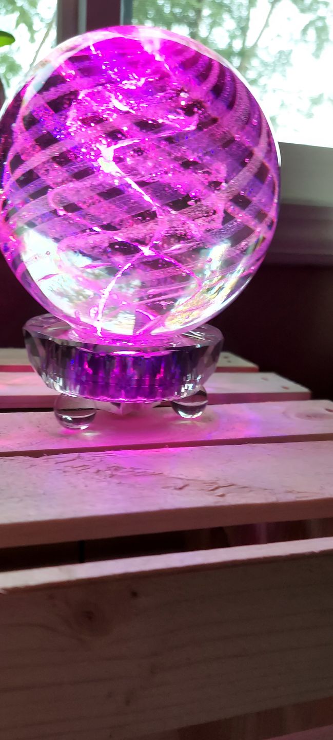 Customer photo review of Multi-Color Lucite Light Stand